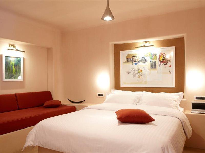 Voreina Gallery Suites Pýrgos Екстериор снимка