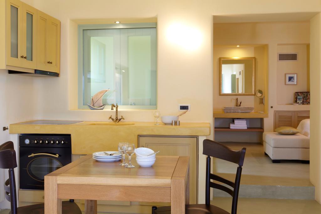 Voreina Gallery Suites Pýrgos Екстериор снимка