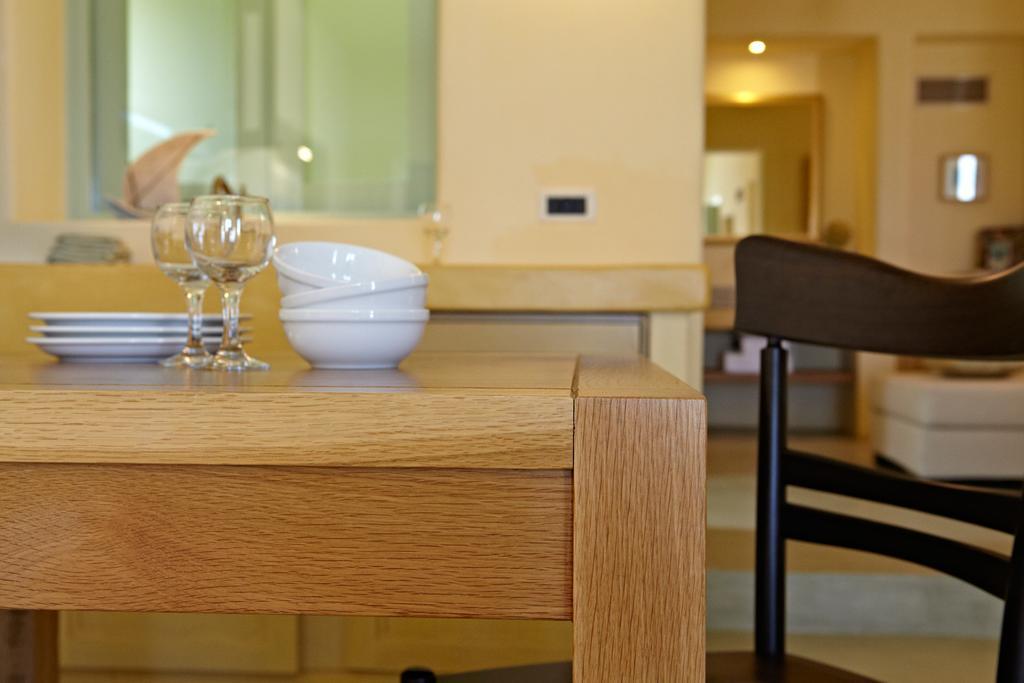 Voreina Gallery Suites Pýrgos Екстериор снимка