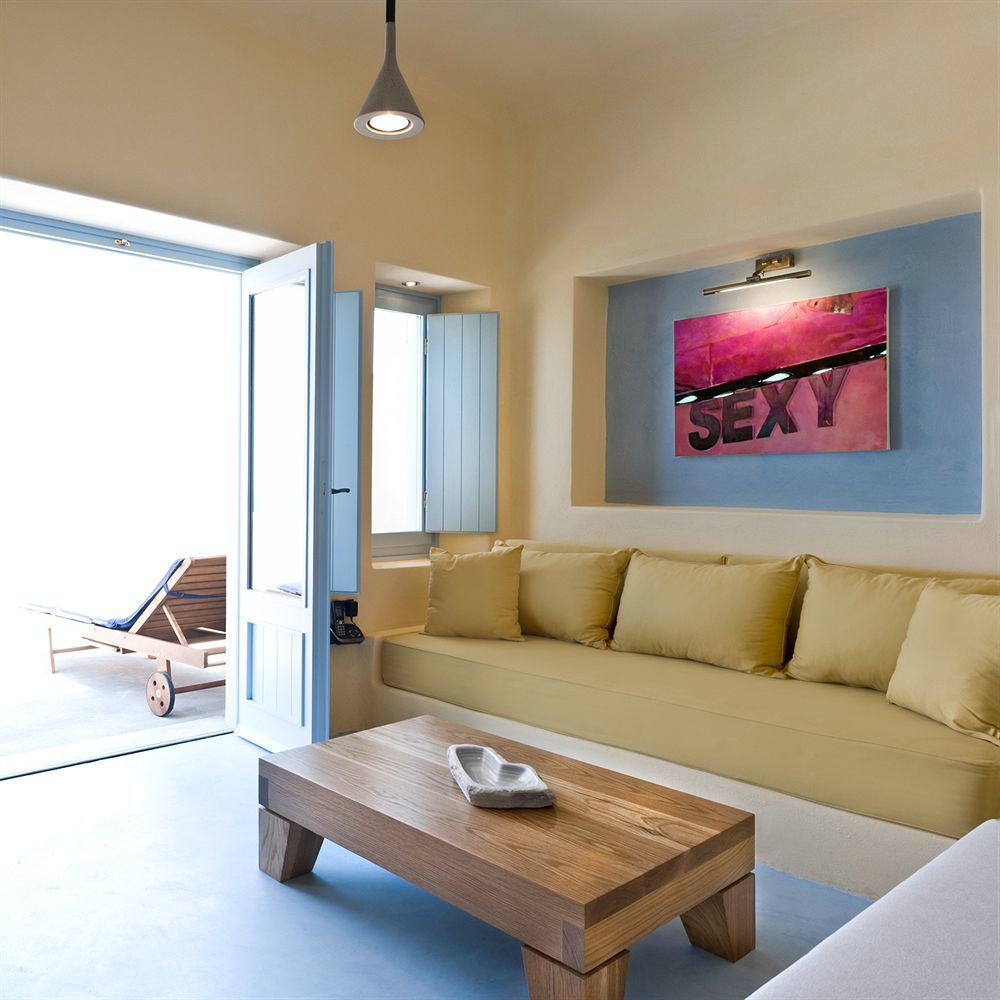 Voreina Gallery Suites Pýrgos Екстериор снимка